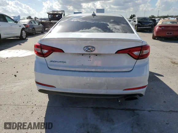 ✅ 2017 Hyundai Sonata SE • VIN: 5NPE24AF6HH571002 • Лот: 70598422. Опубліковано раніше на Copart з пробігом Не вказано. Безкоштовний доступ до архіву аукціонних продажів зі США та докладний звіт про історію автомобіля на DreamBid. Зображення 6.