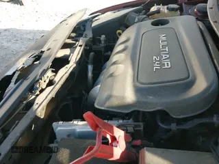 ✅ 2015 Chrysler 200 S • VIN: 1C3CCCBB8FN662560 • Lot: 43537530. Wystawiony na IAAI z przebiegiem 153 181 mil. Bezpłatny archiwum sprzedaży aukcyjnych z USA i szczegółowy raport historii pojazdu na DreamBid. Zdjęcie 19.