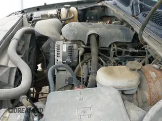 ✅ 2007 Chevrolet Silverado 1500 LS • VIN: 2GCEC13V271138003 • Lot: 41903812. Listed on IAAI with 205,100 mi. Free auction sales archive from the USA and detailed vehicle history report at DreamBid. Image 19.