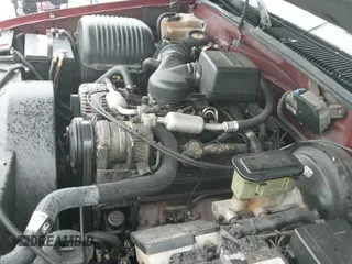 ✅ 1997 Chevrolet Silverado 1500 • VIN: 1GCEK19R4VE255266 • Лот: 43695240. Опубликован ранее на IAAI с пробегом 194 331 миль. Бесплатный доступ к архиву аукционных продаж из США и подробный отчёт об истории автомобиля на DreamBid. Изображение 16.