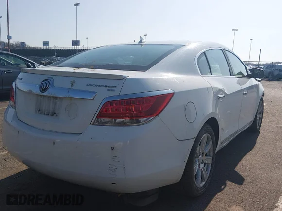 ✅ 2011 Buick LaCrosse CXL • VIN: 1G4GC5ECXBF387853 • Lot: 44834186. Listed on IAAI with 182,688 mi. Free auction sales archive from the USA and detailed vehicle history report at DreamBid. Image 4.