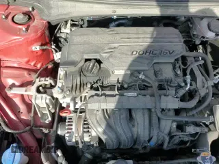 ✅ 2022 Hyundai Elantra SEL • VIN: 5NPLS4AGXNH077205 • Lot: 71712125. Listed on Copart with 44,032 mi. Free auction sales archive from the USA and detailed vehicle history report at DreamBid. Image 15.