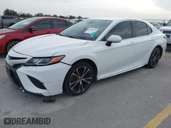 ✅ 2019 Toyota Camry LE • VIN: 4T1B11HK2KU196323 • Lot: 44198872. Wystawiony na IAAI z przebiegiem 155 499 mil. Bezpłatny archiwum sprzedaży aukcyjnych z USA i szczegółowy raport historii pojazdu na DreamBid. Zdjęcie 2.