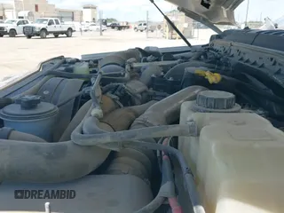 ✅ 2019 Ford F-250 XL • VIN: 1FT7W2BT4KEF78799 • Lot: 43004372. Wystawiony na IAAI z przebiegiem 164 895 mil. Bezpłatny archiwum sprzedaży aukcyjnych z USA i szczegółowy raport historii pojazdu na DreamBid. Zdjęcie 19.