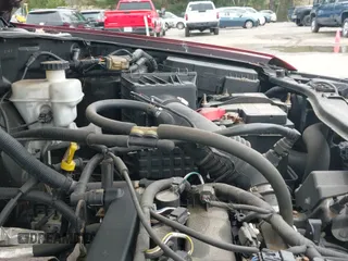 ✅ 2008 Mazda Tribute Sport • VIN: 4F2CZ92Z68KM14810 • Lot: 42621730. Wystawiony na IAAI z przebiegiem 130 959 mil. Bezpłatny archiwum sprzedaży aukcyjnych z USA i szczegółowy raport historii pojazdu na DreamBid. Zdjęcie 12.