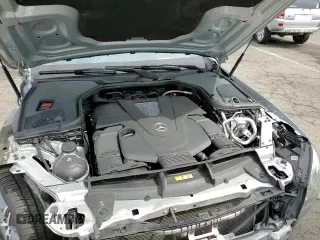 ✅ 2018 Mercedes-Benz E 400 • VIN: WDDZF6GB1JA477666 • Lot: 80607645. Listed on Copart with 91,460 mi. Free auction sales archive from the USA and detailed vehicle history report at DreamBid. Image 14.