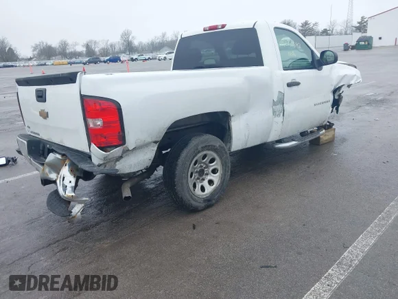 ✅ 2007 Chevrolet Silverado 1500 Work Truck • VIN: 1GCEC14C57Z638953 • Лот: 44512697. Опубліковано раніше на IAAI з пробігом Не вказано. Безкоштовний доступ до архіву аукціонних продажів зі США та докладний звіт про історію автомобіля на DreamBid. Зображення 4.