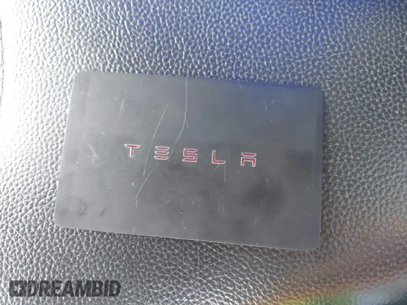 ✅ 2019 Tesla Model 3 Long Range • VIN: 5YJ3E1EB4KF386084 • Lot: 45316334. Listed on IAAI with 54,444 mi. Free auction sales archive from the USA and detailed vehicle history report at DreamBid. Image 11.