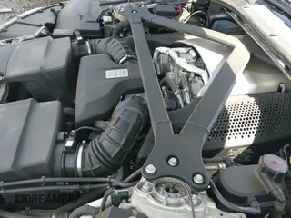 ✅ 2019 Aston Martin Vantage • VIN: SCFSMGAW3KGN00836 • Lot: 41974894. Wystawiony na IAAI z przebiegiem 16 835 mil. Bezpłatny archiwum sprzedaży aukcyjnych z USA i szczegółowy raport historii pojazdu na DreamBid. Zdjęcie 19.