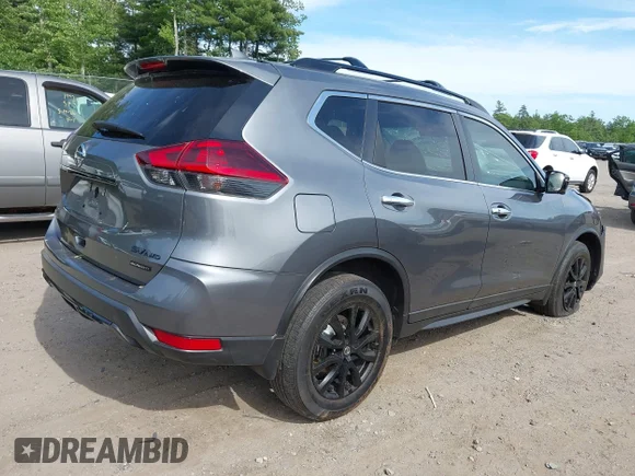 ✅ 2018 Nissan Rogue S • VIN: 5N1AT2MV1JC748507 • Lot: 45273454. Wystawiony na IAAI z przebiegiem 98 923 mil. Bezpłatny archiwum sprzedaży aukcyjnych z USA i szczegółowy raport historii pojazdu na DreamBid. Zdjęcie 4.