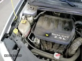 ✅ 2013 Dodge Avenger SE • VIN: 1C3CDZAB6DN576999 • Лот: 85159884. Опубликован ранее на Copart с пробегом 283 989 миль. Бесплатный доступ к архиву аукционных продаж из США и подробный отчёт об истории автомобиля на DreamBid. Изображение 14.