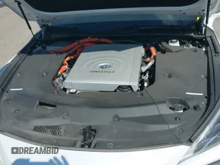 ✅ 2022 Toyota Mirai XLE • VIN: JTDAAAAA2NA007211 • Lot: 43313747. Listed on IAAI with 31,496 mi. Free auction sales archive from the USA and detailed vehicle history report at DreamBid. Image 19.