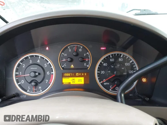 ✅ 2008 Nissan Titan XE • VIN: 1N6BA07D18N361120 • Lot: 44119654. Wystawiony na IAAI z przebiegiem 198 871 mil. Bezpłatny archiwum sprzedaży aukcyjnych z USA i szczegółowy raport historii pojazdu na DreamBid. Zdjęcie 7.