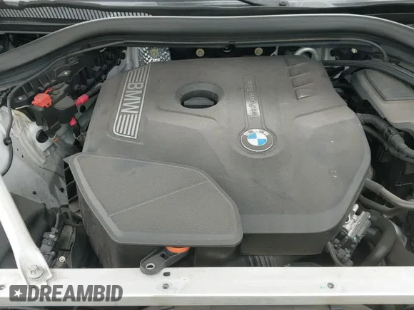 ✅ 2019 BMW X3 sDrive30i • VIN: 5UXTR7C51KLR46644 • Lot: 45172667. Wystawiony na IAAI z przebiegiem 90 189 mil. Bezpłatny archiwum sprzedaży aukcyjnych z USA i szczegółowy raport historii pojazdu na DreamBid. Zdjęcie 21.