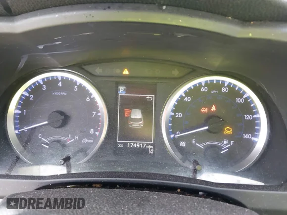 ✅ 2018 Toyota Highlander LE • VIN: 5TDZARFH9JS037522 • Лот: 44574591. Опубліковано раніше на IAAI з пробігом 174 917 миль. Безкоштовний доступ до архіву аукціонних продажів зі США та докладний звіт про історію автомобіля на DreamBid. Зображення 7.
