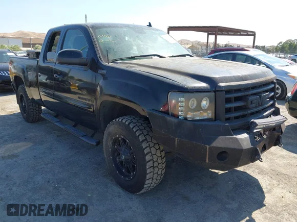 ✅ 2009 GMC Sierra 1500 Work Truck • VIN: 1GTEK19029Z167946 • Lot: 42749032. Wystawiony na IAAI z przebiegiem 136 168 mil. Bezpłatny archiwum sprzedaży aukcyjnych z USA i szczegółowy raport historii pojazdu na DreamBid. Zdjęcie 1.
