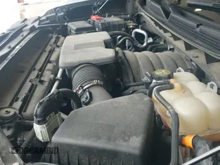 ✅ 2022 Chevrolet Silverado 1500 LT Trail Boss • VIN: 3GCUDFED3NG635429 • Lot: 42474292. Wystawiony na IAAI z przebiegiem 61 627 mil. Bezpłatny archiwum sprzedaży aukcyjnych z USA i szczegółowy raport historii pojazdu na DreamBid. Zdjęcie 21.