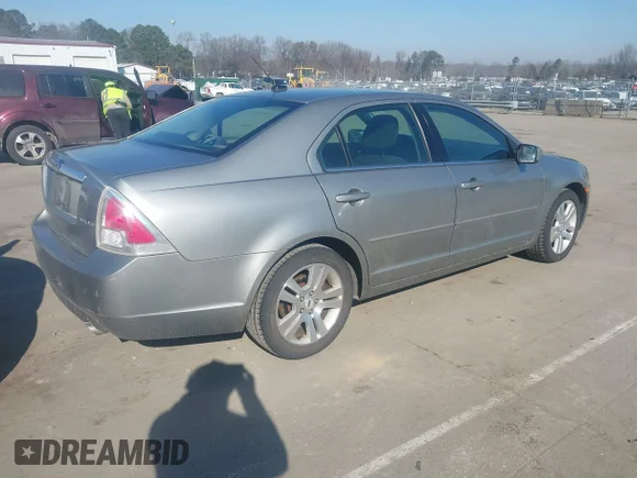 ✅ 2009 Ford Fusion SEL • VIN: 3FAHP08149R168576 • Lot: 44306851. Listed on IAAI with 262,016 mi. Free auction sales archive from the USA and detailed vehicle history report at DreamBid. Image 4.