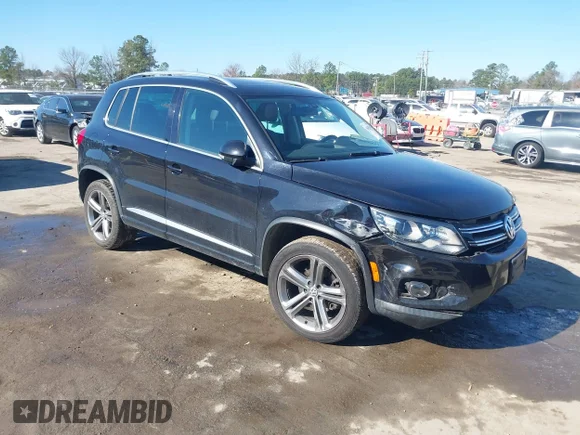 ✅ 2017 Volkswagen Tiguan Sport • VIN: WVGTV7AX1HK013743 • Lot: 44549264. Wystawiony na IAAI z przebiegiem 113 527 mil. Bezpłatny archiwum sprzedaży aukcyjnych z USA i szczegółowy raport historii pojazdu na DreamBid. Zdjęcie 1.