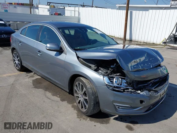2016 Volvo S60 T5 Drive-E Premier