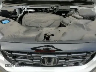 ✅ 2024 Honda Ridgeline Sport • VIN: 5FPYK3F13RB011160 • Lot: 92233065. Listed on Copart with 12,437 mi. Free auction sales archive from the USA and detailed vehicle history report at DreamBid. Image 14.