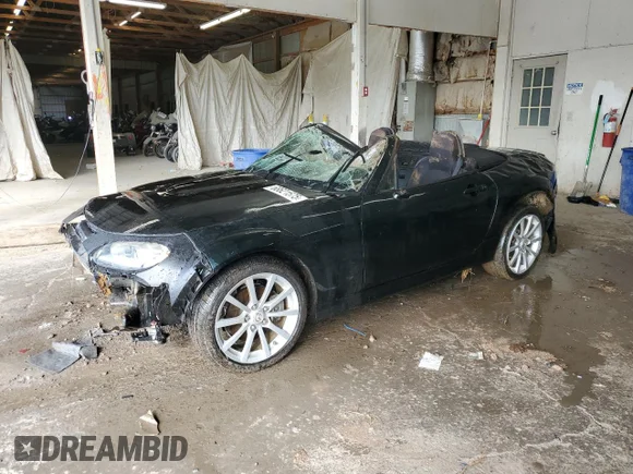 ✅ 2007 Mazda MX-5 Miata Grand Touring • VIN: JM1NC25F870136246 • Lot: 68621575. Listed on Copart with 80,157 mi. Free auction sales archive from the USA and detailed vehicle history report at DreamBid. Image 1.