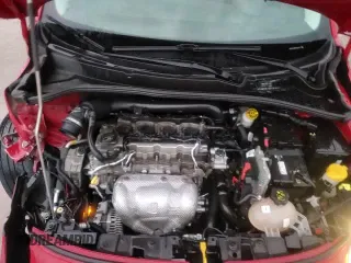 ✅ 2017 FIAT 500X Pop • VIN: ZFBCFXAB6HP623147 • Lot: 84090704. Wystawiony na Copart z przebiegiem 132 300 mil. Bezpłatny archiwum sprzedaży aukcyjnych z USA i szczegółowy raport historii pojazdu na DreamBid. Zdjęcie 17.