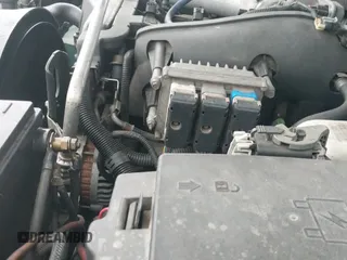 ✅ 2004 GMC Envoy SLE • VIN: 1GKDS13S242370041 • Lot: 41698413. Listed on IAAI with 158,160 mi. Free auction sales archive from the USA and detailed vehicle history report at DreamBid. Image 13.