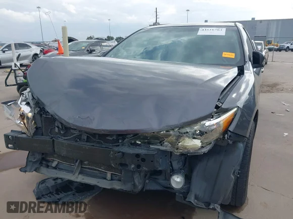 ✅ 2014 Toyota Camry SE • VIN: 4T1BF1FK1EU870115 • Lot: 44116763. Wystawiony na IAAI z przebiegiem 130 273 mil. Bezpłatny archiwum sprzedaży aukcyjnych z USA i szczegółowy raport historii pojazdu na DreamBid. Zdjęcie 6.
