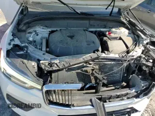 ✅ 2019 Volvo XC60 Momentum • VIN: LYV102RK5KB209440 • Lot: 69350845. Listed on Copart with 131,194 mi. Free auction sales archive from the USA and detailed vehicle history report at DreamBid. Image 14.