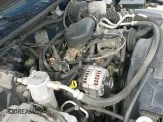 ✅ 2002 Chevrolet S-10 LS • VIN: 1GCCS19W428252973 • Лот: 41697838. Опубликован ранее на IAAI с пробегом 175 973 миль. Бесплатный доступ к архиву аукционных продаж из США и подробный отчёт об истории автомобиля на DreamBid. Изображение 20.