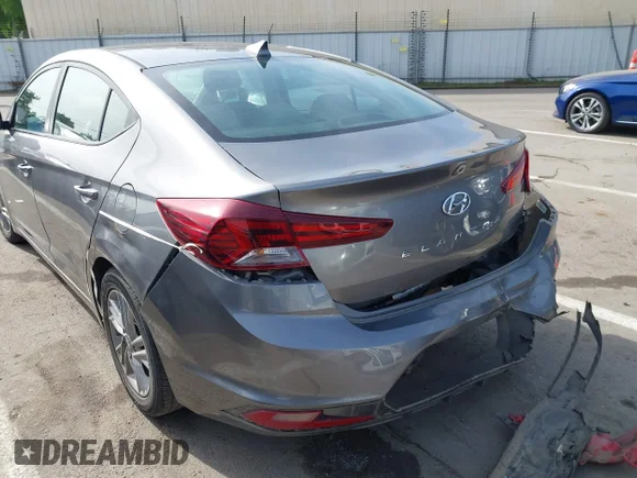 ✅ 2020 Hyundai Elantra Value Edition • VIN: 5NPD84LF1LH530289 • Lot: 44720849. Wystawiony na IAAI z przebiegiem 93 469 mil. Bezpłatny archiwum sprzedaży aukcyjnych z USA i szczegółowy raport historii pojazdu na DreamBid. Zdjęcie 6.