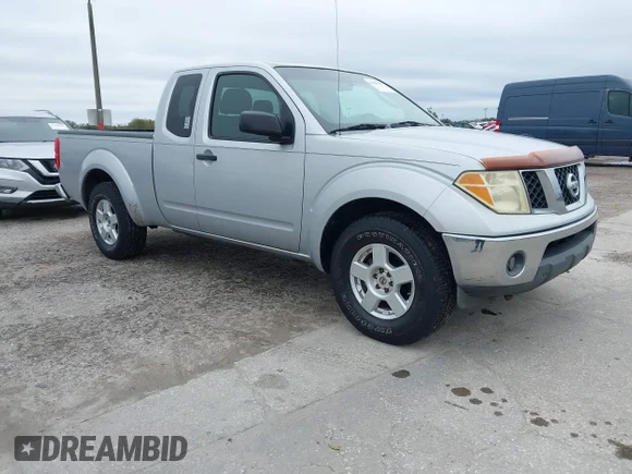 ✅ 2007 Nissan Frontier SE • VIN: 1N6AD06U87C424521 • Lot: 41416587. Wystawiony na IAAI z przebiegiem 89 607 mil. Bezpłatny archiwum sprzedaży aukcyjnych z USA i szczegółowy raport historii pojazdu na DreamBid. Zdjęcie 1.