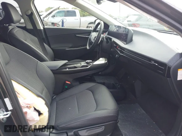 ✅ 2024 Kia EV6 Wind • VIN: KNDC3DLC6R5187942 • Лот: 41145843. Опубликован ранее на IAAI с пробегом 859 миль. Бесплатный доступ к архиву аукционных продаж из США и подробный отчёт об истории автомобиля на DreamBid. Изображение 5.