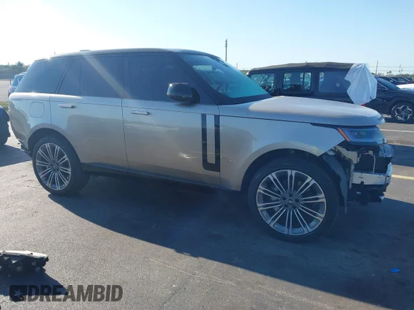 ✅ 2025 Land Rover Range Rover SE • VIN: SALKP9FU6SA309402 • Lot: 44660219. Listed on IAAI with 2,850 mi. Free auction sales archive from the USA and detailed vehicle history report at DreamBid. Image 1.