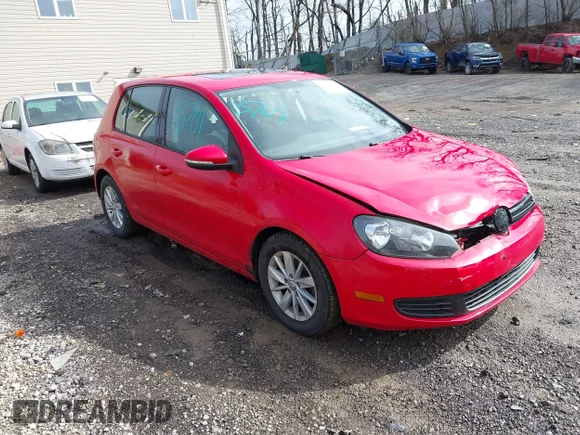 ✅ 2010 Volkswagen Golf • VIN: WVWDA7AJ5AW242974 • Lot: 44778701. Wystawiony na IAAI z przebiegiem 93 274 mil. Bezpłatny archiwum sprzedaży aukcyjnych z USA i szczegółowy raport historii pojazdu na DreamBid. Zdjęcie 1.