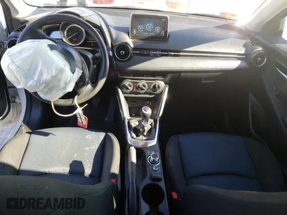 ✅ 2018 Toyota Yaris • VIN: 3MYDLBYV4JY319155 • Лот: 38783753. Опубліковано раніше на Copart з пробігом 90 413 миль. Безкоштовний доступ до архіву аукціонних продажів зі США та докладний звіт про історію автомобіля на DreamBid. Зображення 8.