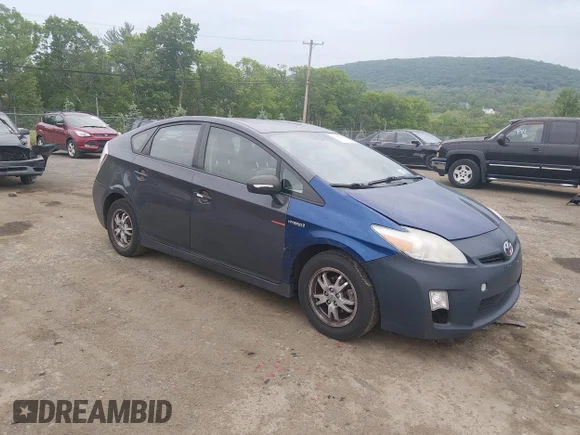 ✅ 2010 Toyota Prius III • VIN: JTDKN3DUXA0119362 • Лот: 45206563. Опубліковано раніше на IAAI з пробігом 276 747 миль. Безкоштовний доступ до архіву аукціонних продажів зі США та докладний звіт про історію автомобіля на DreamBid. Зображення 1.