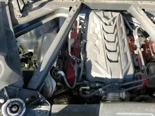 ✅ 2023 Chevrolet Corvette 2LT • VIN: 1G1YB2D47P5109597 • Lot: 91311295. Wystawiony na Copart z przebiegiem 9 665 mil. Bezpłatny archiwum sprzedaży aukcyjnych z USA i szczegółowy raport historii pojazdu na DreamBid. Zdjęcie 15.