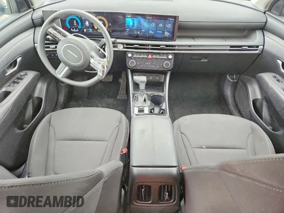 ✅ 2026 Hyundai Tucson SEL • VIN: 5NMJB3DE0TH636704 • Lot: 54674616. Wystawiony na Copart z przebiegiem 16 156 mil. Bezpłatny archiwum sprzedaży aukcyjnych z USA i szczegółowy raport historii pojazdu na DreamBid. Zdjęcie 8.