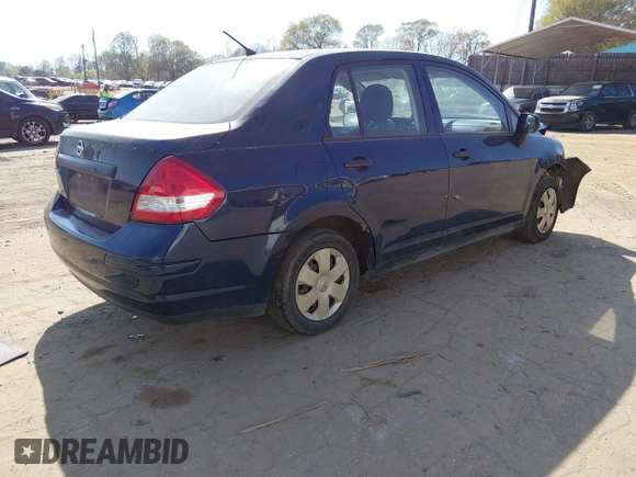 ✅ 2011 Nissan Versa 1.6 • VIN: 3N1CC1AP9BL362827 • Lot: 44717508. Wystawiony na IAAI z przebiegiem Nie podano. Bezpłatny archiwum sprzedaży aukcyjnych z USA i szczegółowy raport historii pojazdu na DreamBid. Zdjęcie 4.
