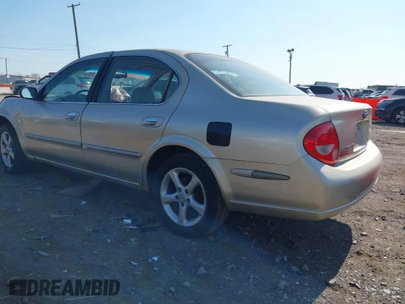 ✅ 2001 Nissan Maxima GLE • VIN: JN1CA31D71T633076 • Lot: 44778596. Wystawiony na IAAI z przebiegiem 241 531 mil. Bezpłatny archiwum sprzedaży aukcyjnych z USA i szczegółowy raport historii pojazdu na DreamBid. Zdjęcie 3.
