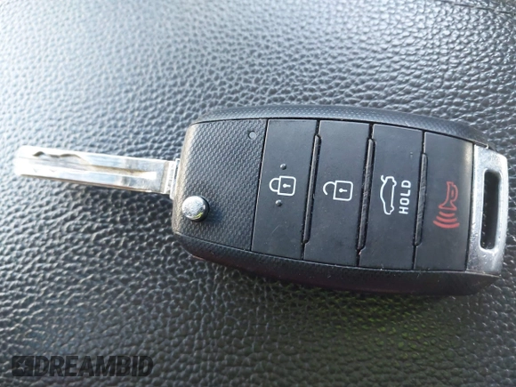 ✅ 2015 Kia Optima LX • VIN: KNAGM4A78F5589006 • Лот: 45032595. Опубликован ранее на IAAI с пробегом 104 172 миль. Бесплатный доступ к архиву аукционных продаж из США и подробный отчёт об истории автомобиля на DreamBid. Изображение 11.