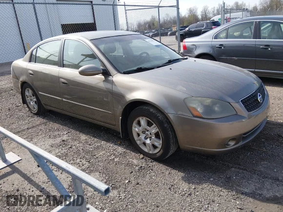 ✅ 2006 Nissan Altima S • VIN: 1N4AL11D66N304566 • Lot: 44750071. Wystawiony na IAAI z przebiegiem 132 012 mil. Bezpłatny archiwum sprzedaży aukcyjnych z USA i szczegółowy raport historii pojazdu na DreamBid. Zdjęcie 1.