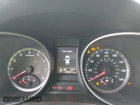 ✅ 2013 Hyundai Santa Fe Sport • VIN: 5XYZUDLBXDG108660 • Lot: 45270641. Wystawiony na IAAI z przebiegiem 130 091 mil. Bezpłatny archiwum sprzedaży aukcyjnych z USA i szczegółowy raport historii pojazdu na DreamBid. Zdjęcie 7.