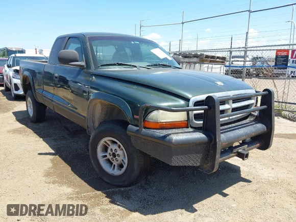 ✅ 1997 Dodge Dakota • VIN: 1B7GG23X0VS220118 • Lot: 43116988. Wystawiony na IAAI z przebiegiem Nie podano. Bezpłatny archiwum sprzedaży aukcyjnych z USA i szczegółowy raport historii pojazdu na DreamBid. Zdjęcie 1.