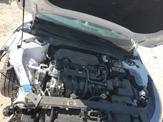 ✅ 2025 Kia K4 GT-Line • VIN: 3KPFW4DE9SE160698 • Lot: 81742285. Listed on Copart with 4,822 mi. Free auction sales archive from the USA and detailed vehicle history report at DreamBid. Image 15.