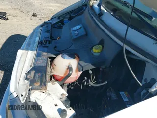 ✅ 2002 Volkswagen EuroVan MV • VIN: WV2MB47002H011580 • Lot: 43075185. Listed on IAAI with 75,725 mi. Free auction sales archive from the USA and detailed vehicle history report at DreamBid. Image 14.