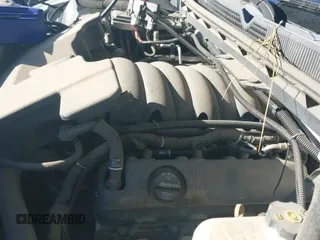 ✅ 2017 GMC Sierra 1500 SLE • VIN: 3GTP1MEC3HG125359 • Lot: 43314024. Wystawiony na IAAI z przebiegiem 87 200 mil. Bezpłatny archiwum sprzedaży aukcyjnych z USA i szczegółowy raport historii pojazdu na DreamBid. Zdjęcie 19.