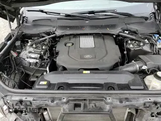 ✅ 2018 Land Rover Range Rover HSE • VIN: SALGS2RKXJA384818 • Лот: 59810145. Опубликован ранее на Copart с пробегом 77 855 миль. Бесплатный доступ к архиву аукционных продаж из США и подробный отчёт об истории автомобиля на DreamBid. Изображение 15.